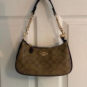 Coach Tan and Black Signature Shoulder Bag